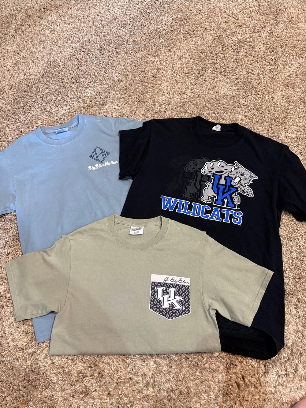 UK Wildcats Graphic Short Sleeve Tees